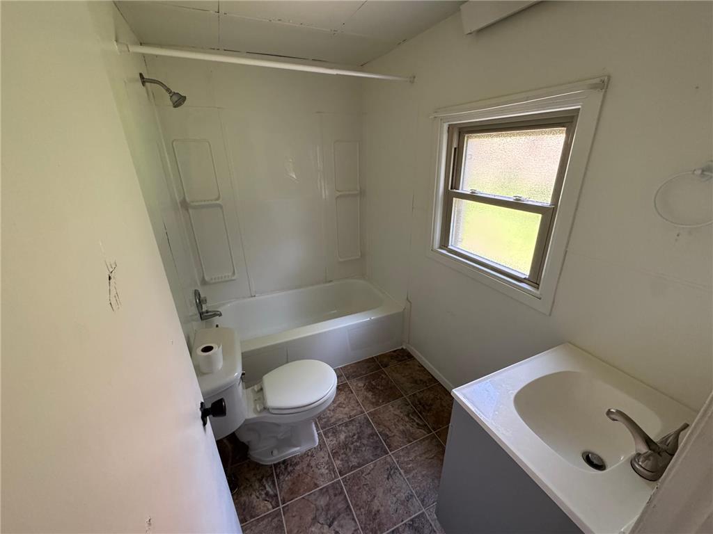 331 E Vine Street Owatonna MN 55060 7048374 image16