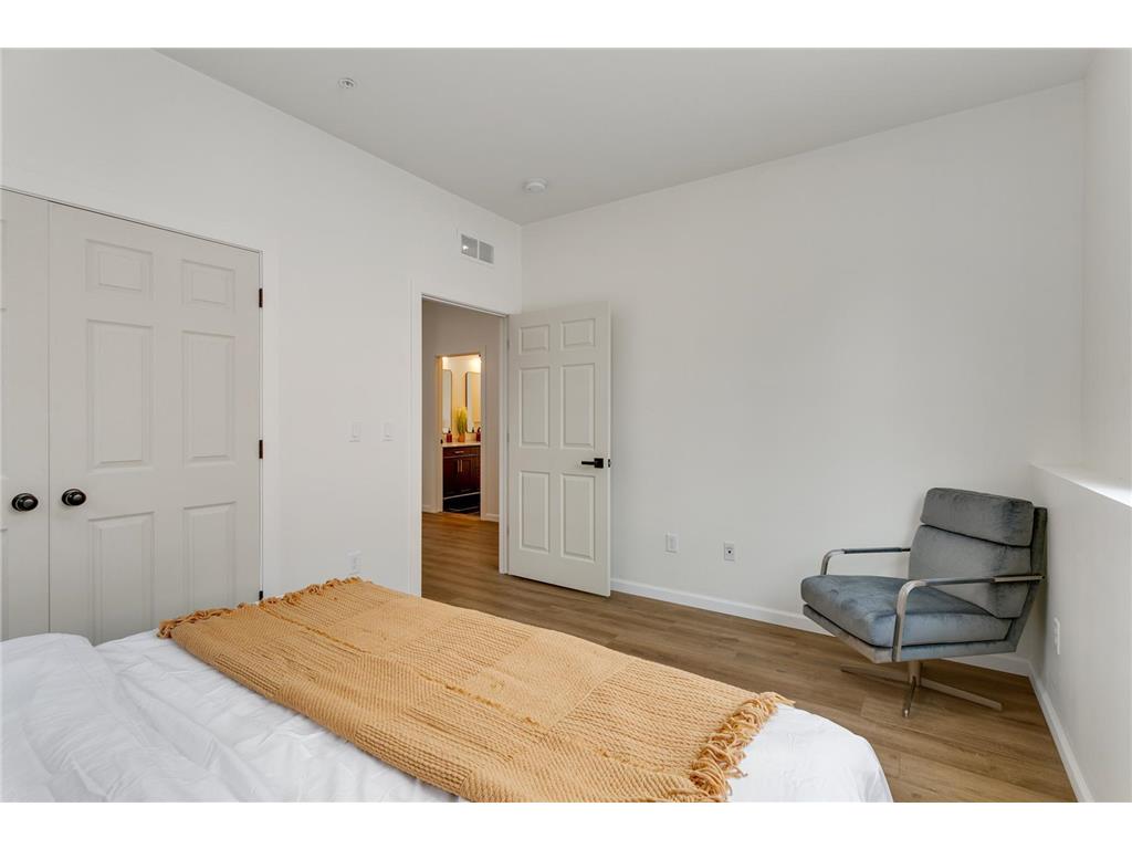 3310 Lyndale Avenue S Minneapolis MN 55408 7049127 image26