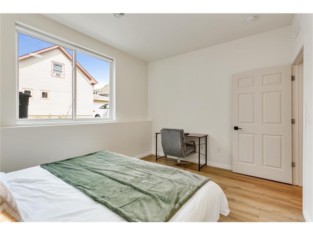 3310 Lyndale Avenue S Minneapolis MN 55408 7049127 image31