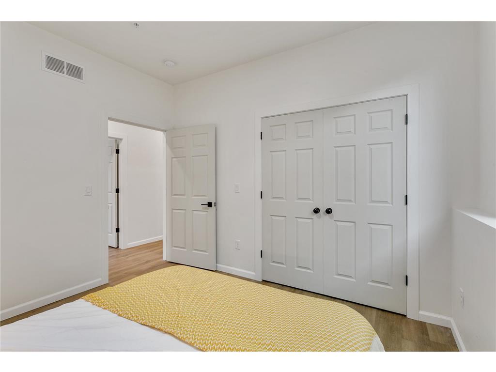 3310 Lyndale Avenue S Minneapolis MN 55408 7049127 image37