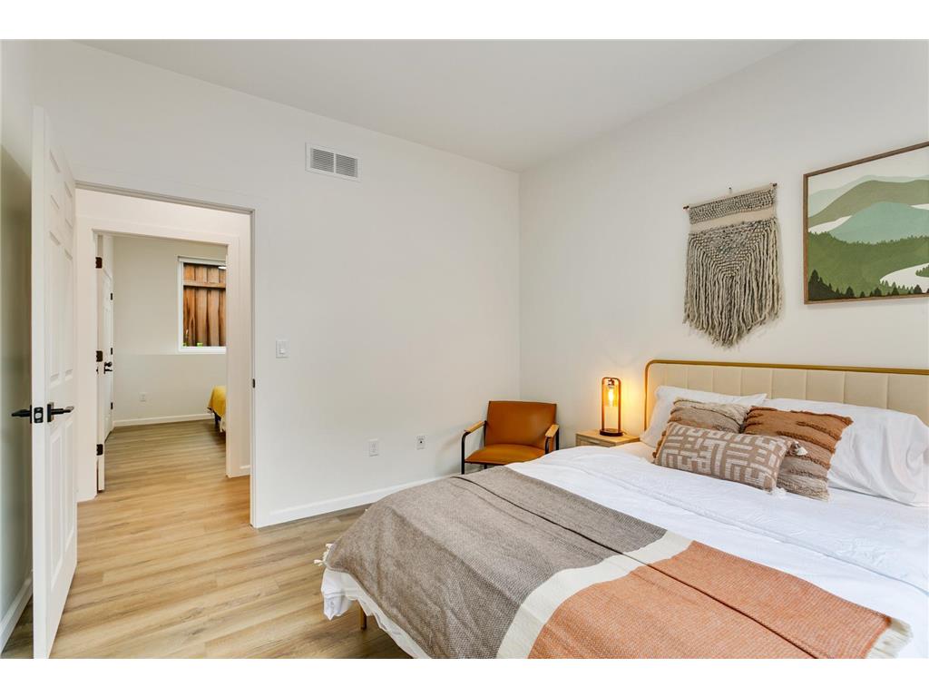 3310 Lyndale Avenue S Minneapolis MN 55408 7049127 image39