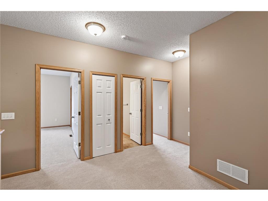 3311 Hazel Trail #H Woodbury MN 55129 7068361 image20