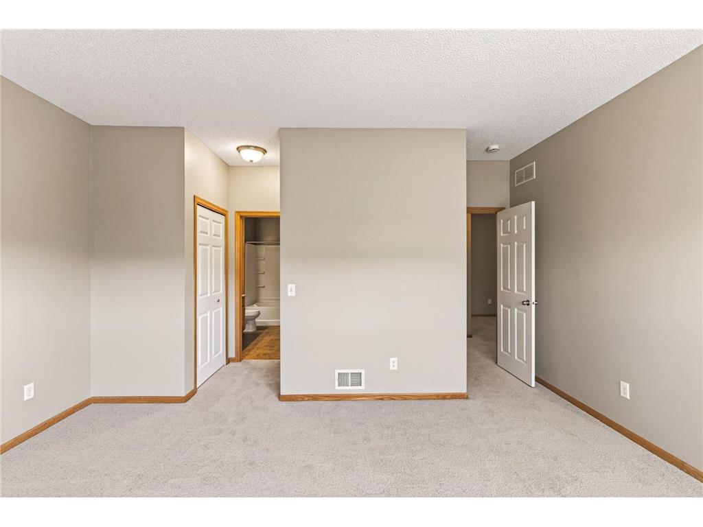 3311 Hazel Trail #H Woodbury MN 55129 7068361 image27