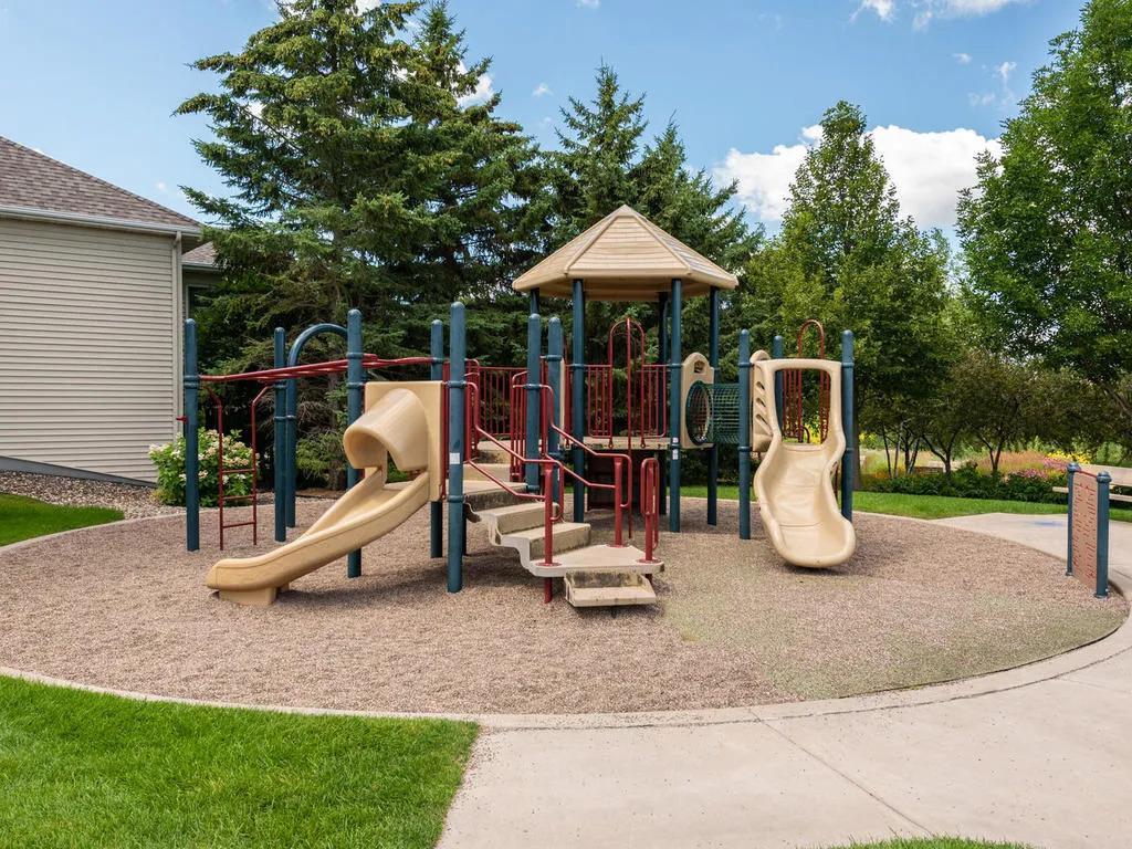 3311 Hazel Trail #H Woodbury MN 55129 7068361 image39