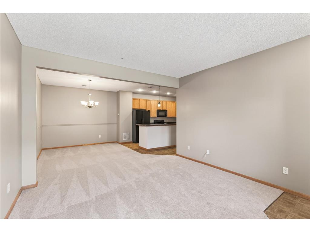 3311 Hazel Trail #H Woodbury MN 55129 7068361 image7