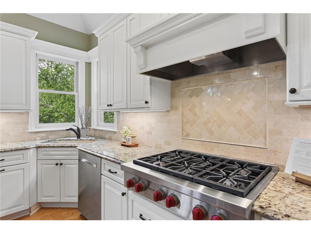 3312 Crestmoor Bay Woodbury MN 55125 7047322 image16