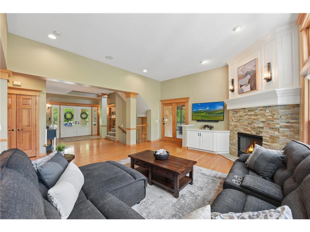 3312 Crestmoor Bay Woodbury MN 55125 7047322 image23