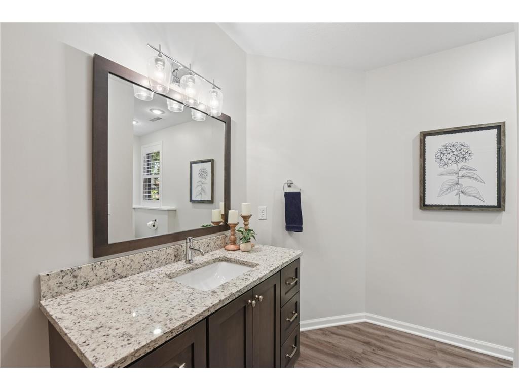3312 Crestmoor Bay Woodbury MN 55125 7047322 image56