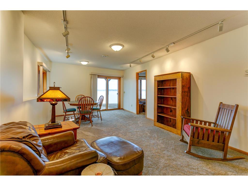 33120 Xenon Drive NW Wyanett Twp MN 55371 - Green 7057090 image40
