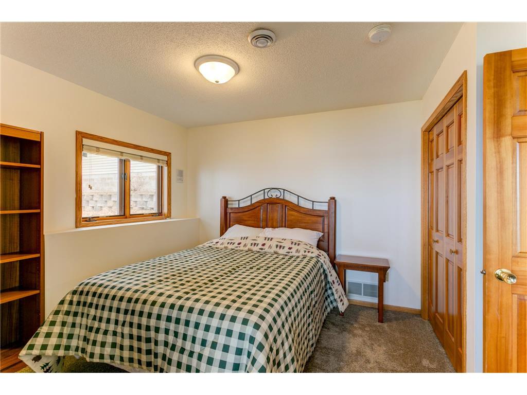 33120 Xenon Drive NW Wyanett Twp MN 55371 - Green 7057090 image45