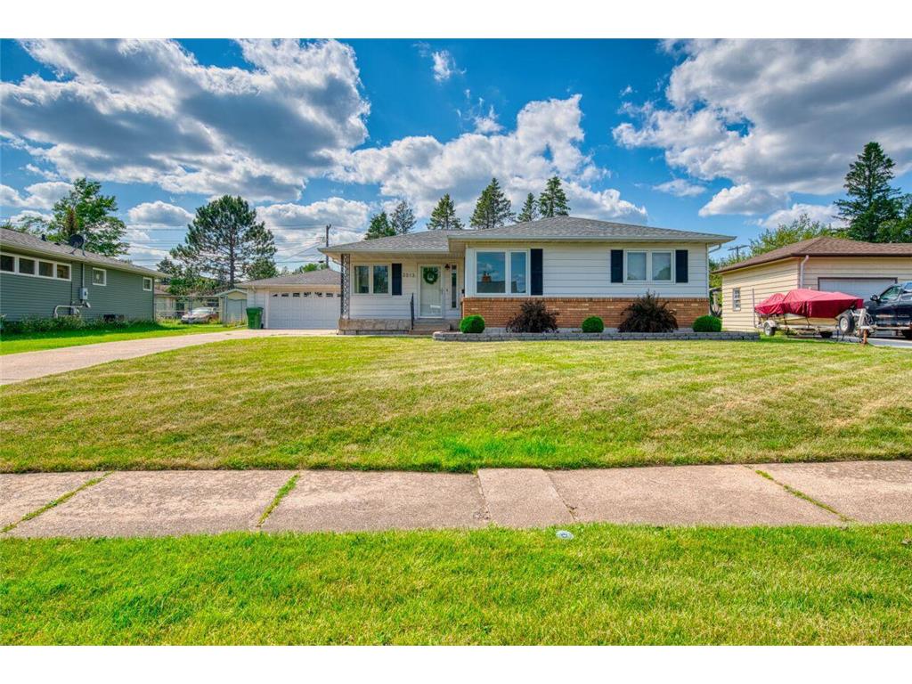 3313 2nd Avenue E Hibbing MN 55746 6575565 image1