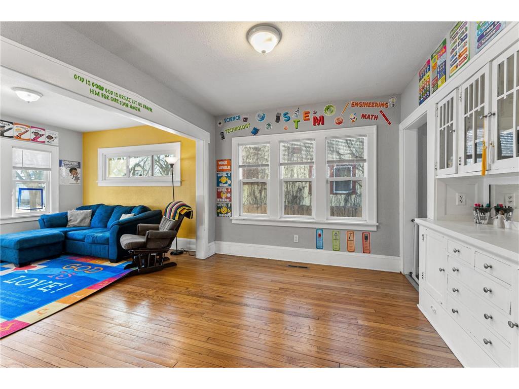 3315 Newton Avenue N Minneapolis MN 55412 7011586 image20