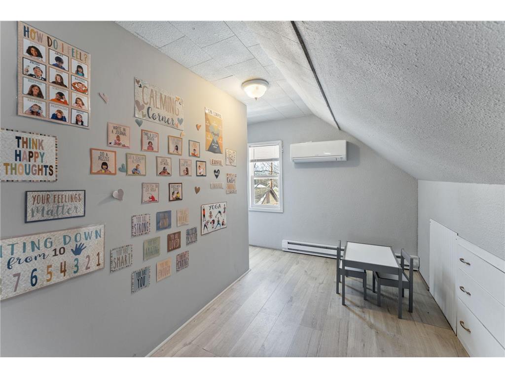 3315 Newton Avenue N Minneapolis MN 55412 7011586 image36