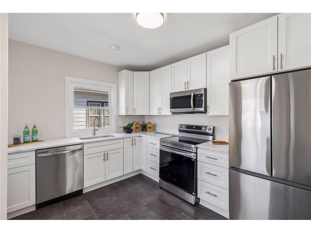 3315 Vincent Avenue N Minneapolis MN 55412 7074259 image12