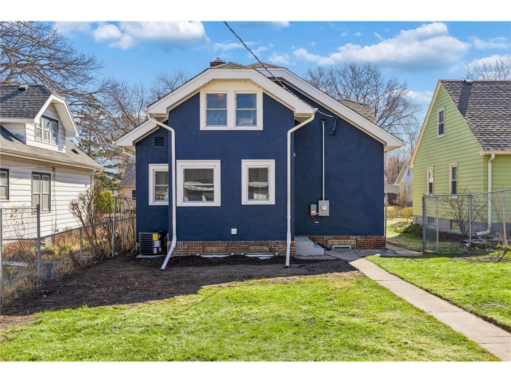 3315 Vincent Avenue N Minneapolis MN 55412 7074259 image32
