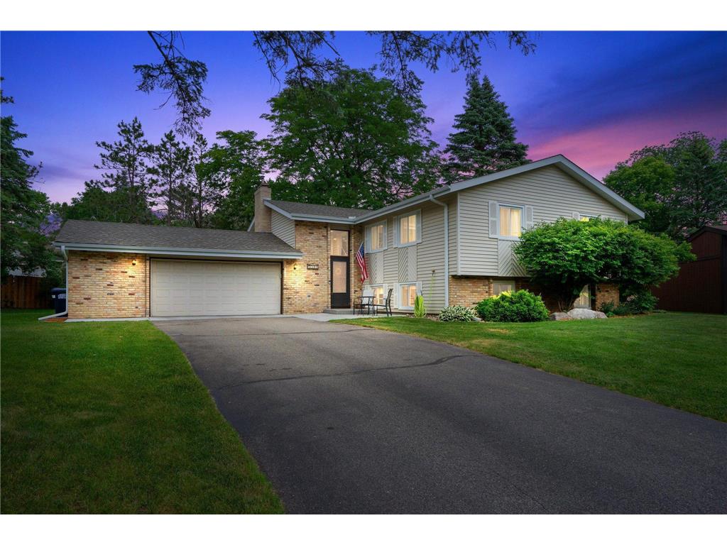 3317 Red Oak Circle S Burnsville MN 55337 6387117 image1