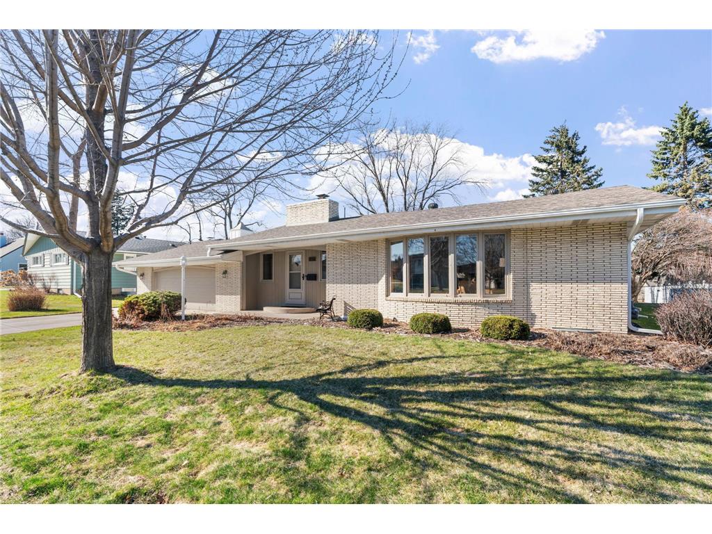 3317 Wendhurst Avenue Saint Anthony MN 55418 7033210 image1
