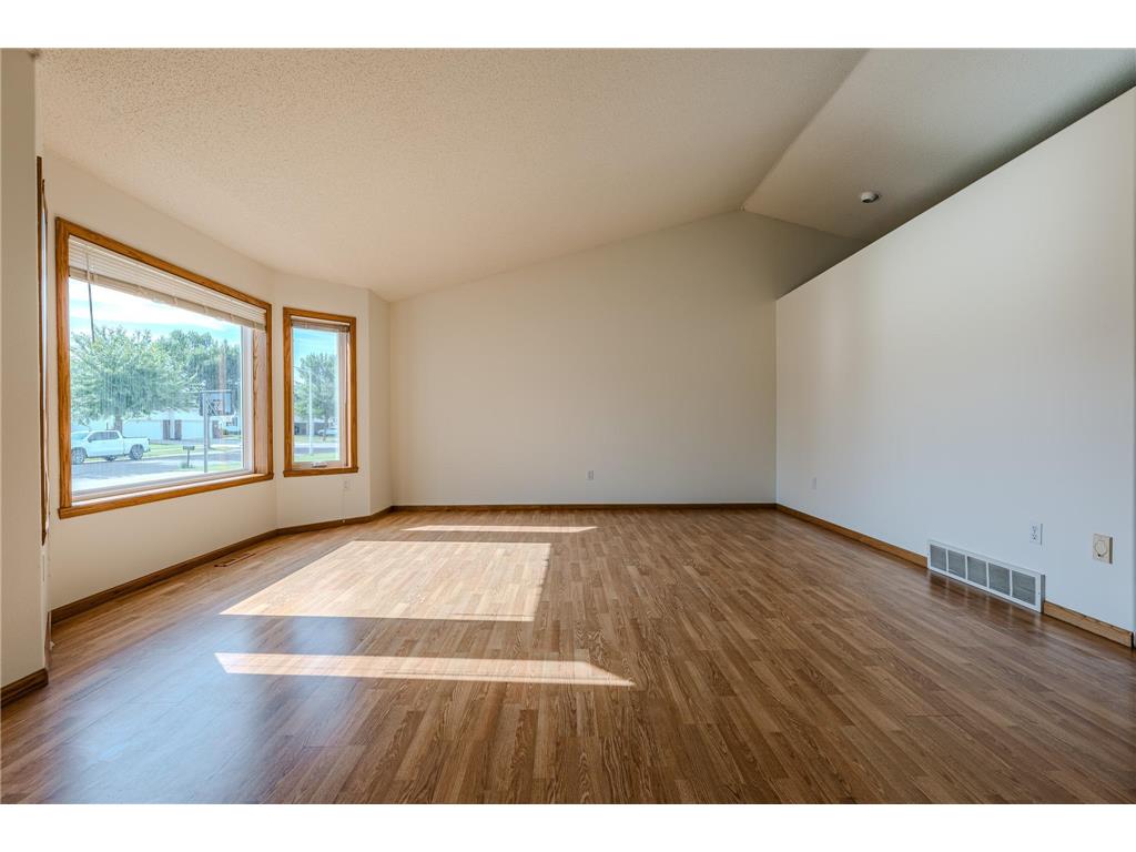3317 Westmoor Drive Moorhead MN 56560 7104265 image16
