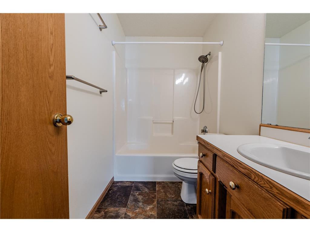 3317 Westmoor Drive Moorhead MN 56560 7104265 image35