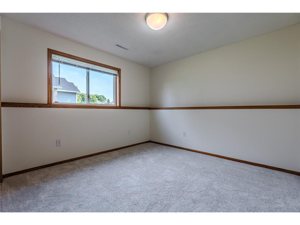 3317 Westmoor Drive Moorhead MN 56560 7104265 image40