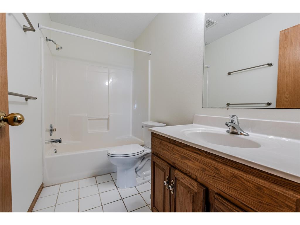 3317 Westmoor Drive Moorhead MN 56560 7104265 image41