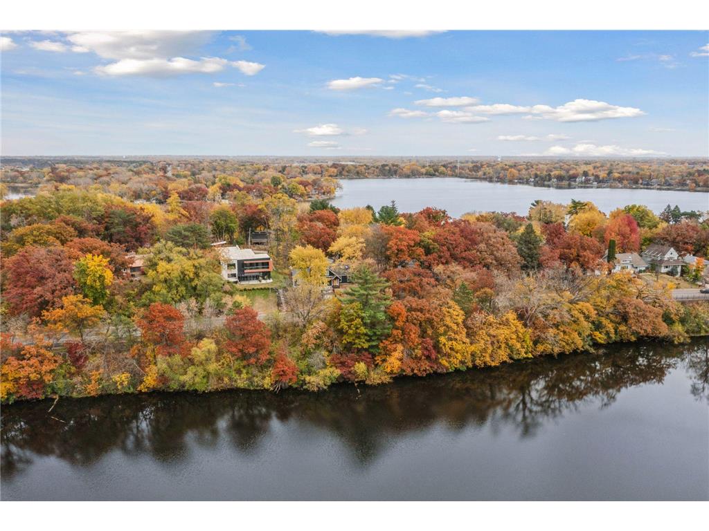 3318 W Owasso Boulevard Shoreview MN 55126 - Owasso 6747996 image1