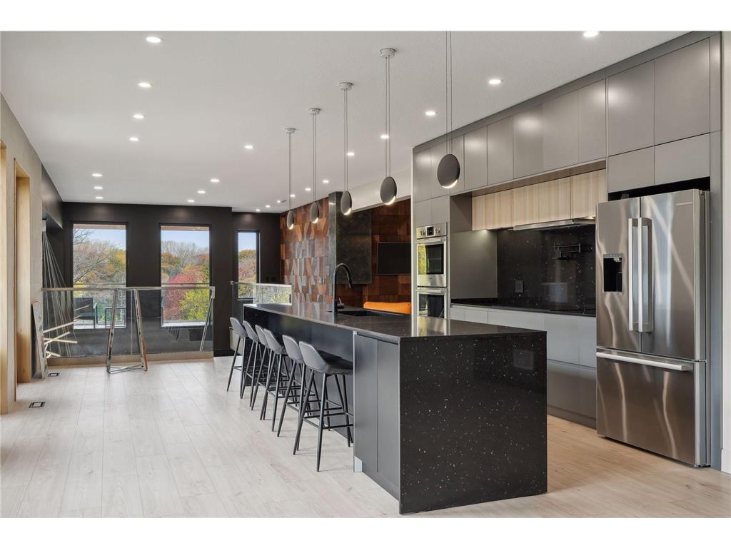 3318 W Owasso Boulevard Shoreview MN 55126 - Owasso 6747996 image14