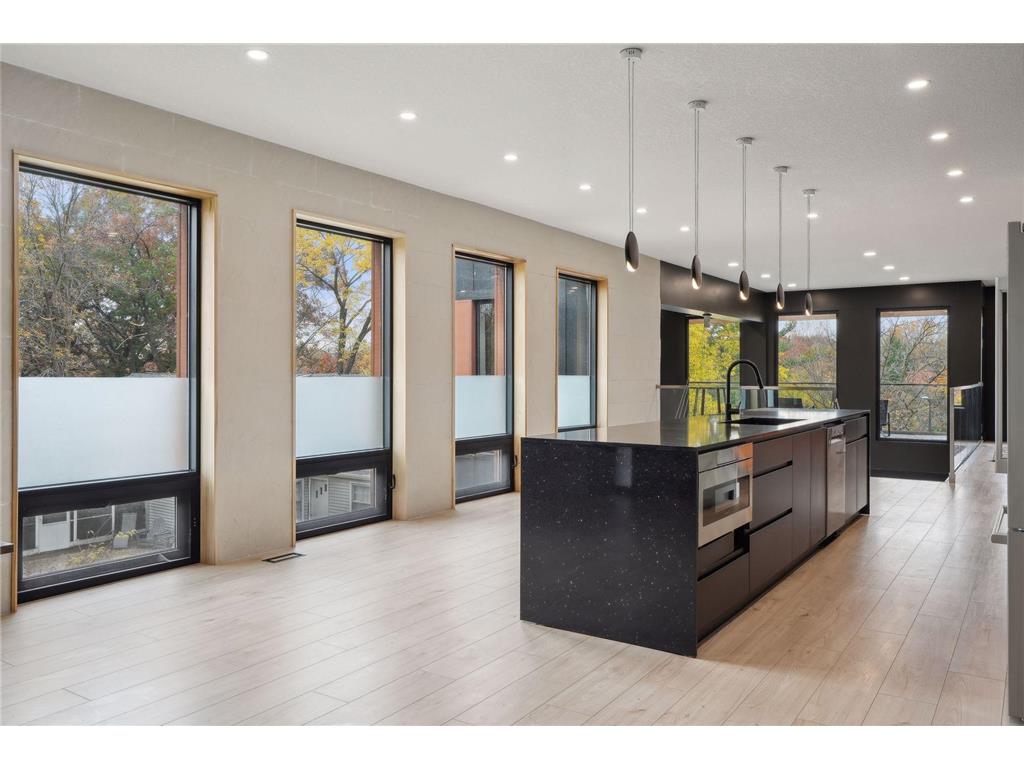 3318 W Owasso Boulevard Shoreview MN 55126 - Owasso 6747996 image15