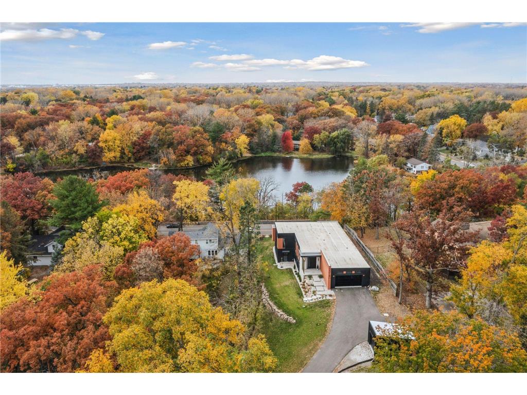 3318 W Owasso Boulevard Shoreview MN 55126 - Owasso 6747996 image2