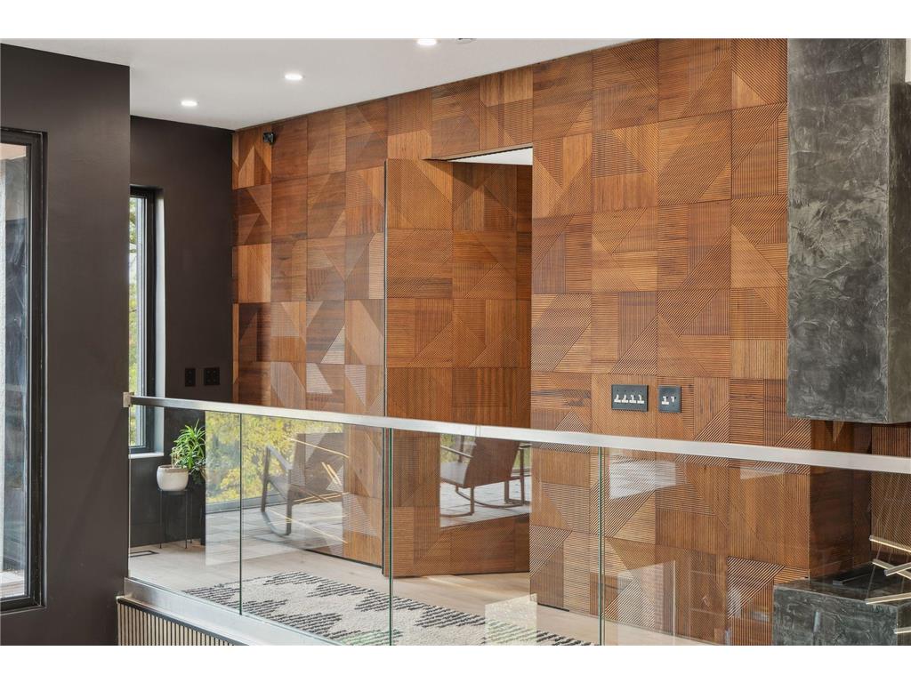 3318 W Owasso Boulevard Shoreview MN 55126 - Owasso 6747996 image28