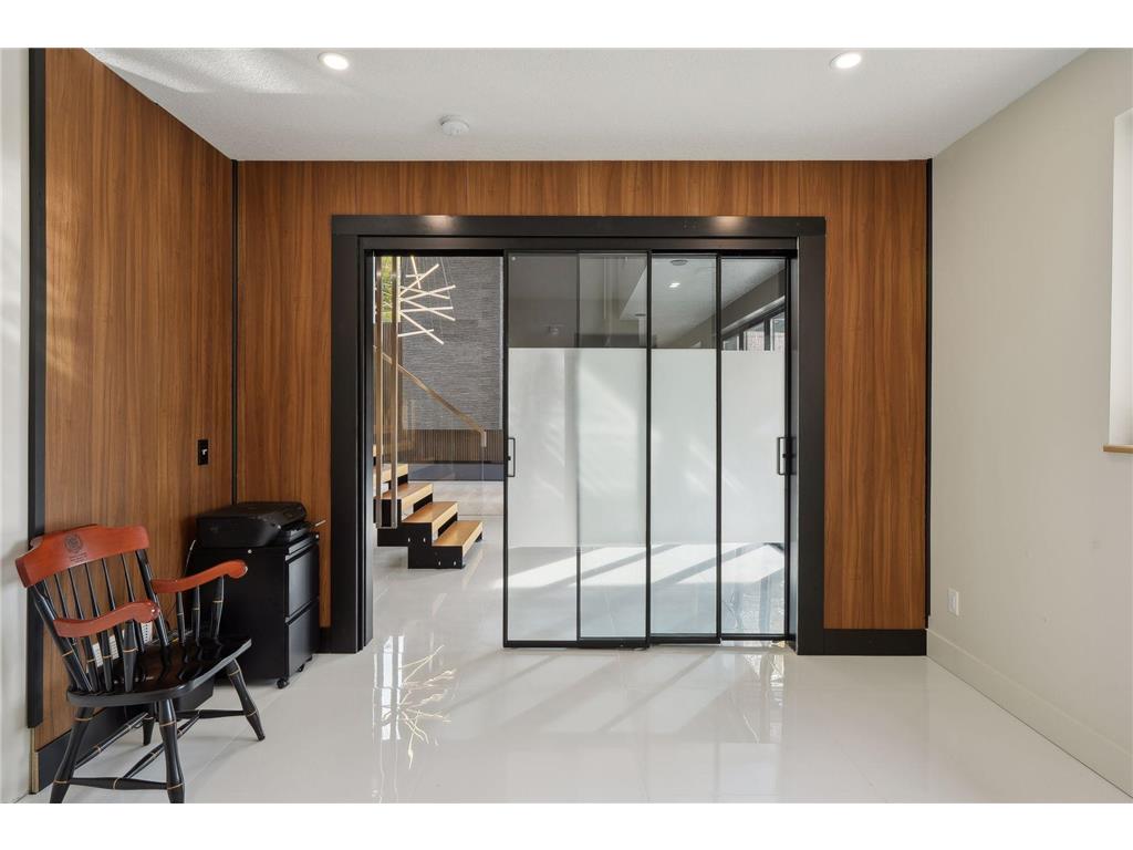 3318 W Owasso Boulevard Shoreview MN 55126 - Owasso 6747996 image40