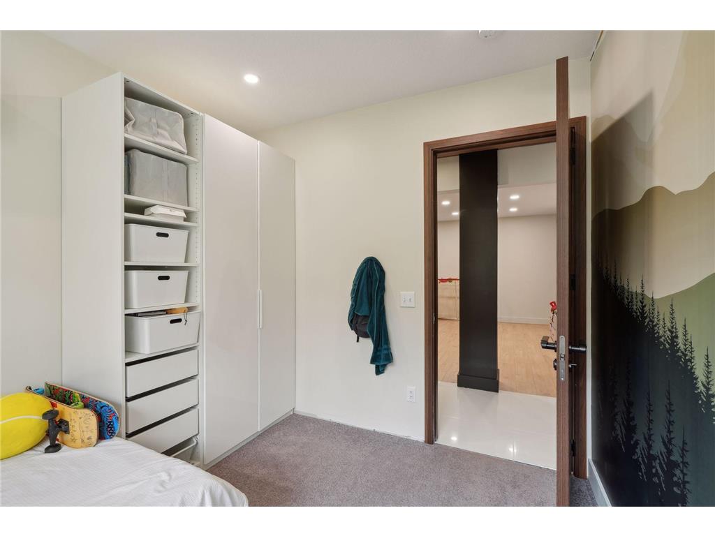 3318 W Owasso Boulevard Shoreview MN 55126 - Owasso 6747996 image48