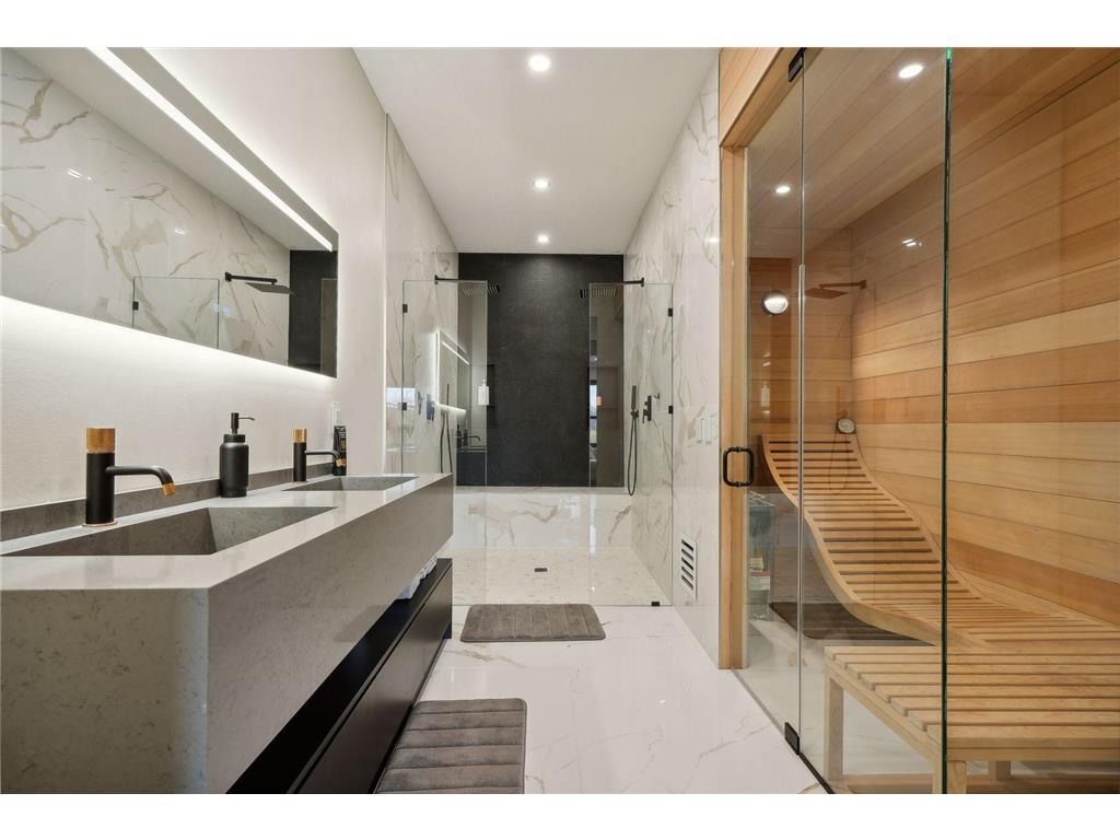 3318 W Owasso Boulevard Shoreview MN 55126 - Owasso 6747996 image8