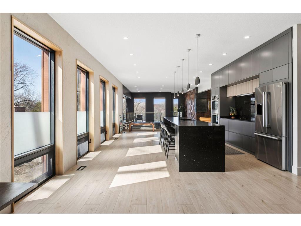 3318 W Owasso Boulevard Shoreview MN 55126 - Owasso 7040319 image13