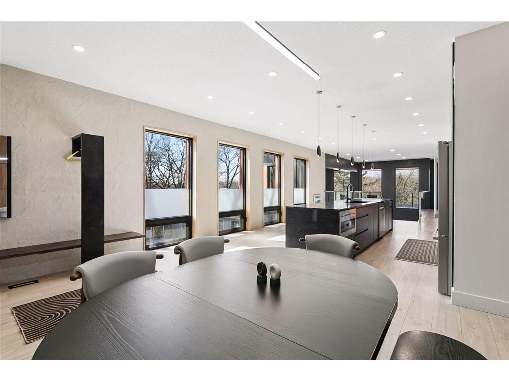 3318 W Owasso Boulevard Shoreview MN 55126 - Owasso 7040319 image23