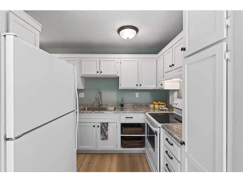 3319 Lower 67th Street E #- Inver Grove Heights MN 55076 7014710 image16