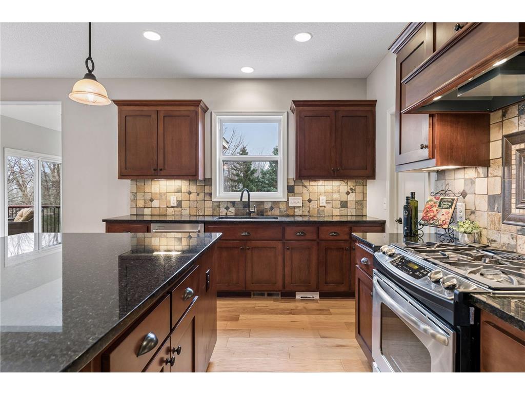 3319 Ridgestone Way Woodbury MN 55129 7034773 image18