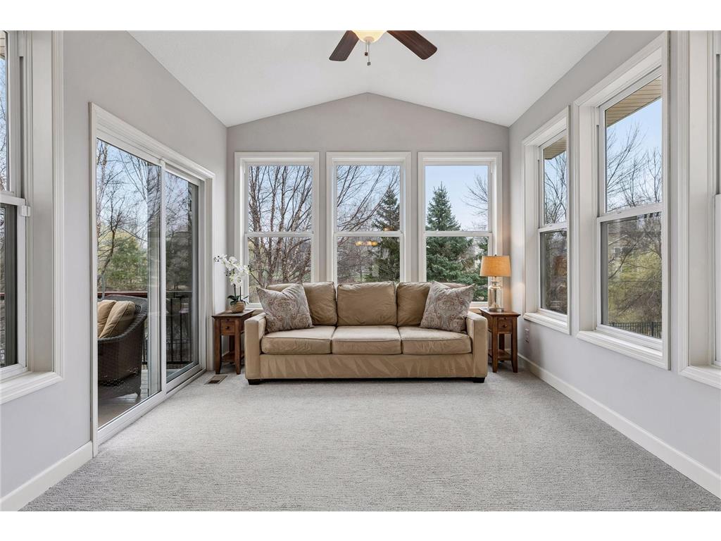 3319 Ridgestone Way Woodbury MN 55129 7034773 image20