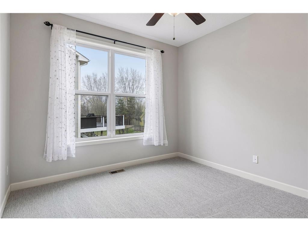 3319 Ridgestone Way Woodbury MN 55129 7034773 image27