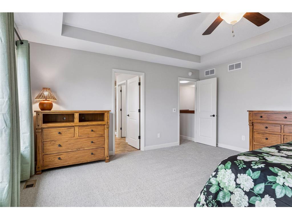 3319 Ridgestone Way Woodbury MN 55129 7034773 image33
