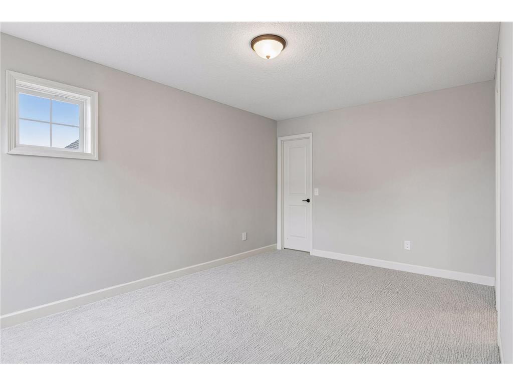 3319 Ridgestone Way Woodbury MN 55129 7034773 image40