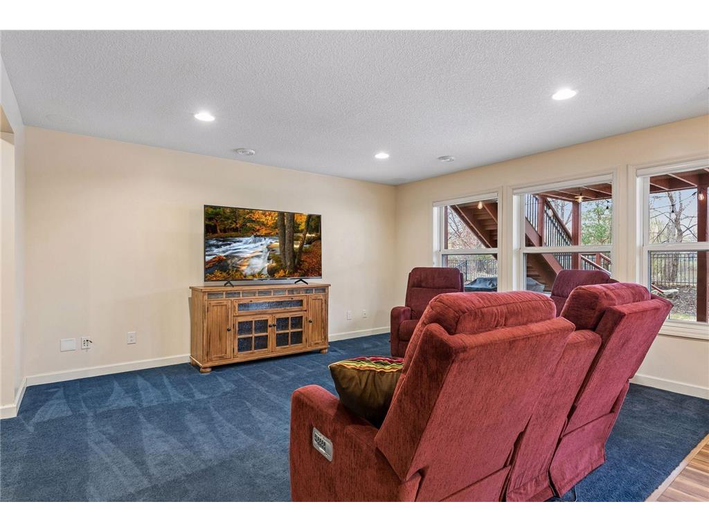 3319 Ridgestone Way Woodbury MN 55129 7034773 image48