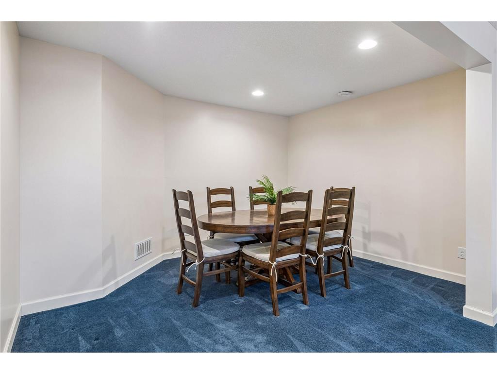 3319 Ridgestone Way Woodbury MN 55129 7034773 image51
