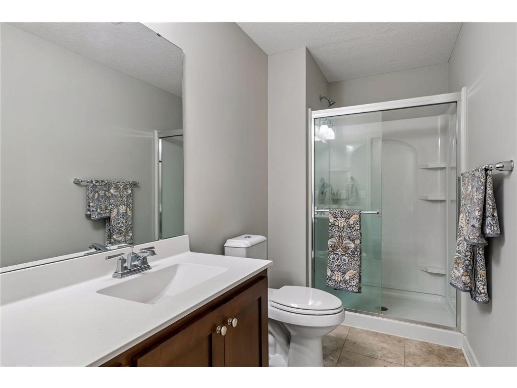 3319 Ridgestone Way Woodbury MN 55129 7034773 image53