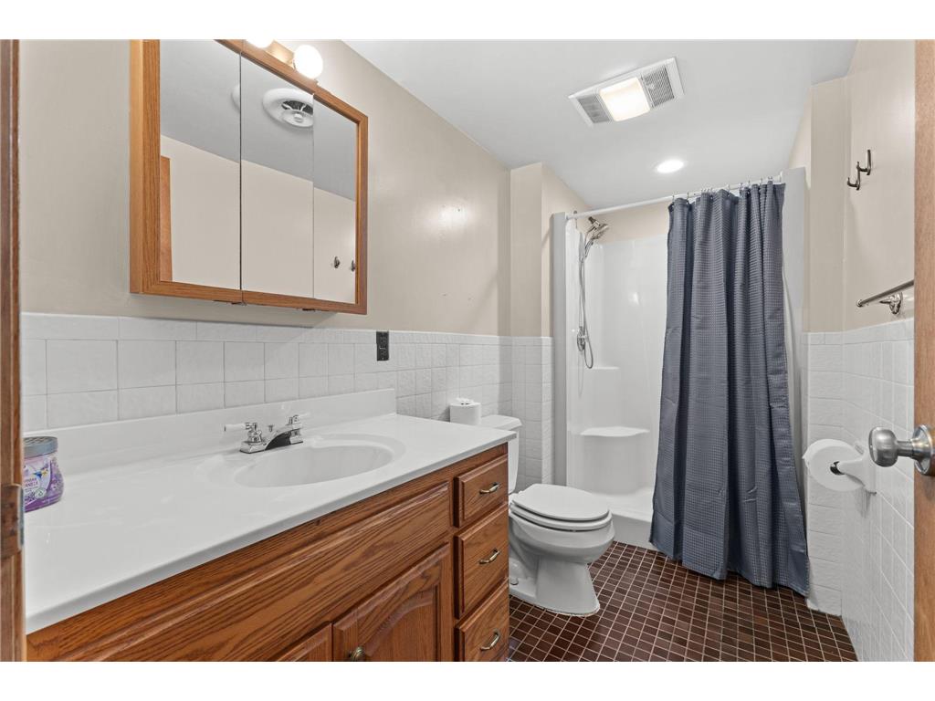 33190 Marmon Street NE Cambridge Twp MN 55008 - Skogman 6818433 image37