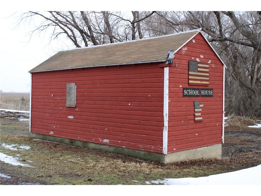 33198 540th Avenue Synnes Twp MN 56207 7032882 image32