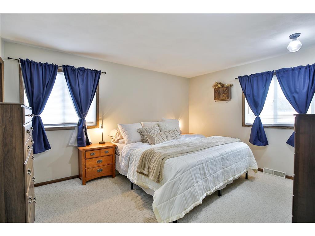 332 13th Street SW Owatonna MN 55060 6809122 image10