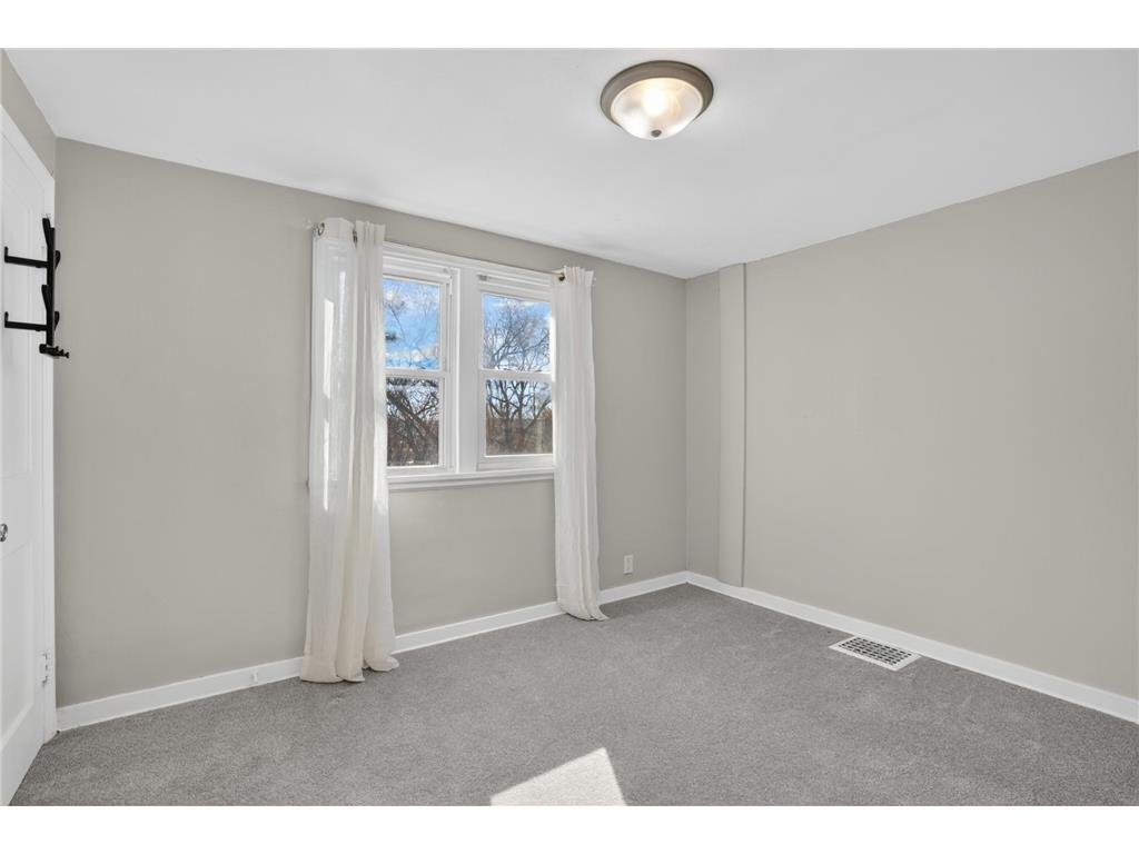 332 1st Avenue S South Saint Paul MN 55075 7044307 image19