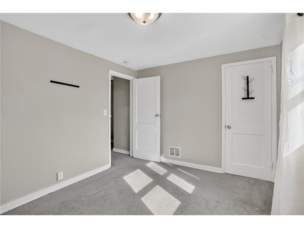 332 1st Avenue S South Saint Paul MN 55075 7044307 image20