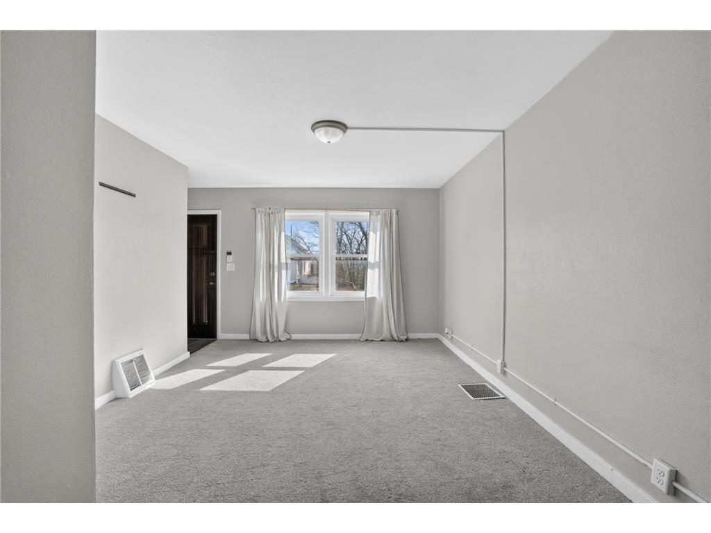 332 1st Avenue S South Saint Paul MN 55075 7044307 image5